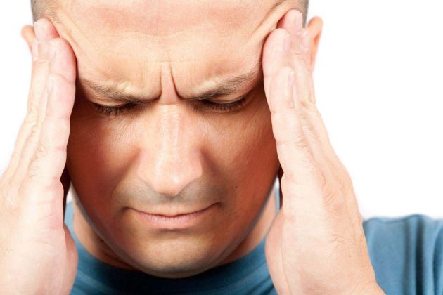 Во время приема препарата побочным эффектом могут возникнуть головные боли