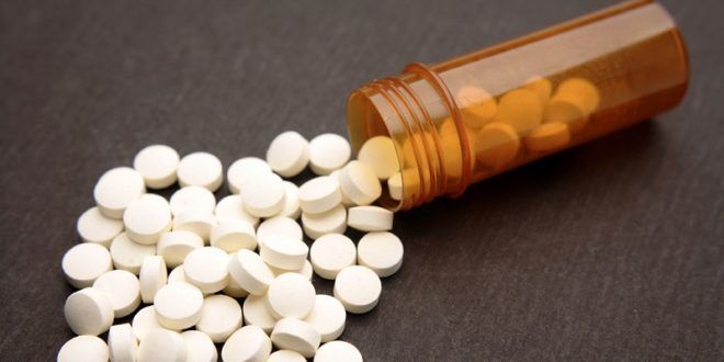 АЦЦ запрещено принимать вместе с таблетками содержащими кодеин