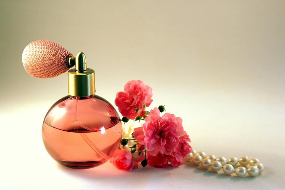История парфюмерии: от благовоний до молекулярных духов