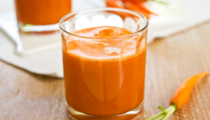 Морковный сок и молоко